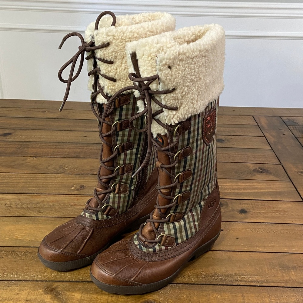 UGG Adirondack Tall Plaid Waterproof Winter Boots Brown Multi S/N 3226 Womens 9